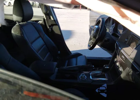 2015 Mazda Mazda6 I Touring z USA, uszkodzony, nr VIN JM1GJ1V5XF1206533